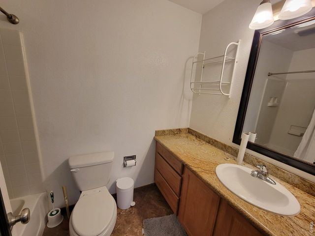 7810 W 87th Dr H, Arvada, CO 80005