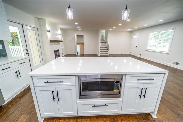 1158 Research Drive NE, Marietta, GA 30066