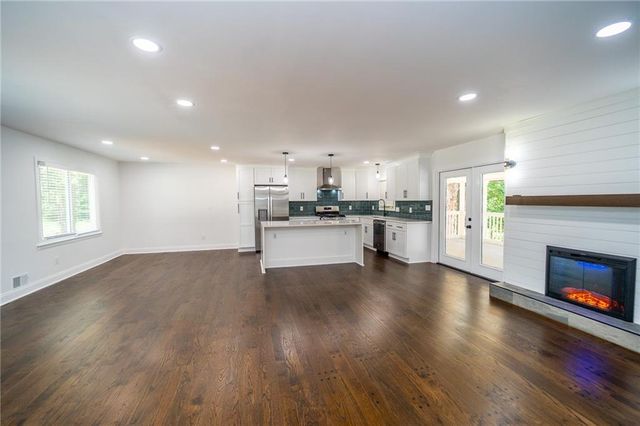 1158 Research Drive NE, Marietta, GA 30066