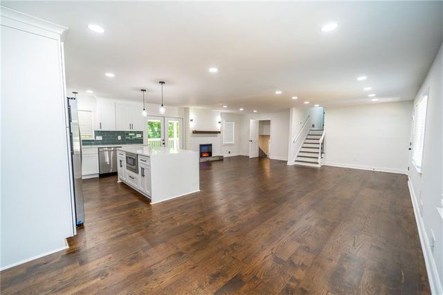 1158 Research Drive NE, Marietta, GA 30066