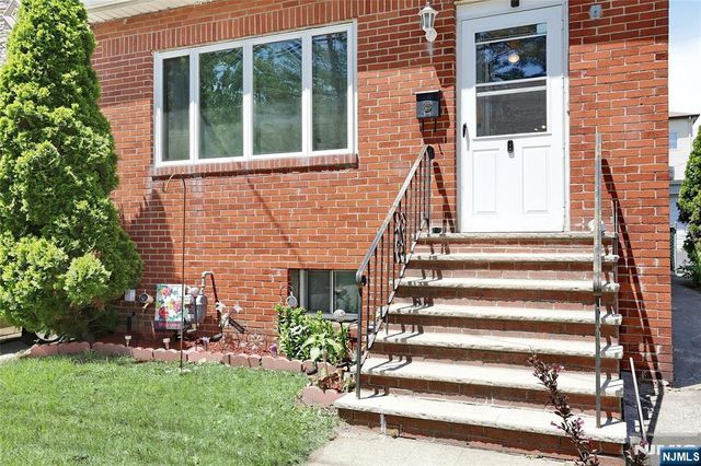 77 Columbus Avenue, Garfield, NJ 07026