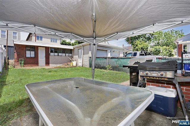 77 Columbus Avenue, Garfield, NJ 07026