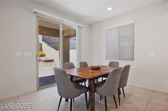 12521 Lylan Ridge Street, Las Vegas, NV 89138