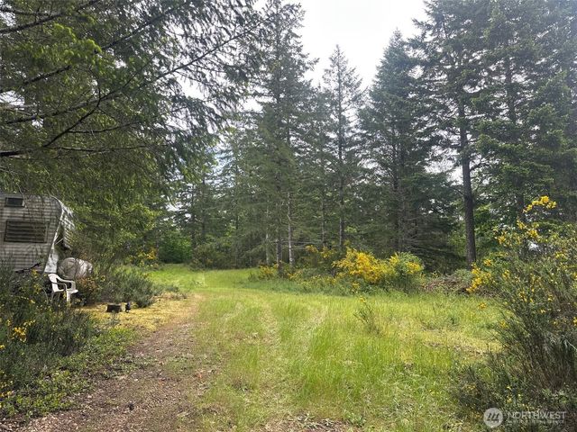 150 N Sunnyside Road, Shelton, WA 98584