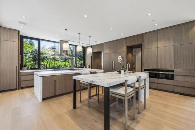 196 Patricia Drive, Atherton, CA 94027