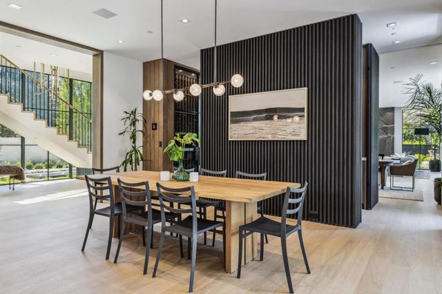 196 Patricia Drive, Atherton, CA 94027