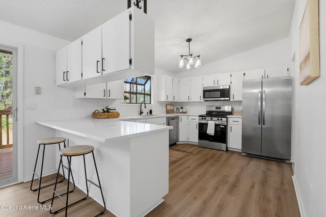200 S Cottonwood CT, Post Falls, ID 83854