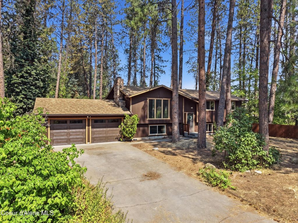 200 S Cottonwood CT, Post Falls, ID 83854