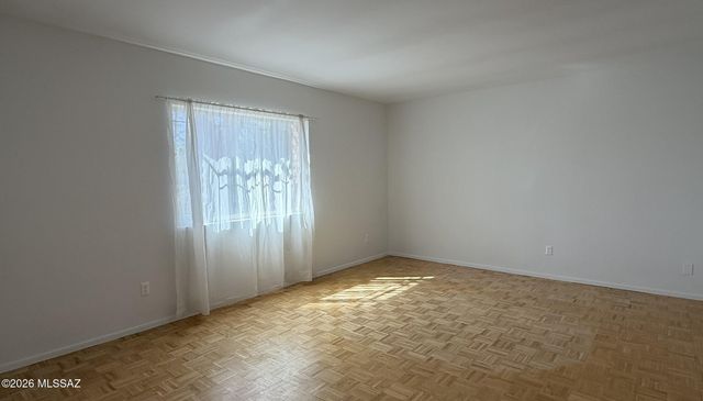 3360 N Manor Drive, Tucson, AZ 85750