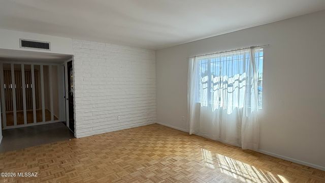 3360 N Manor Drive, Tucson, AZ 85750