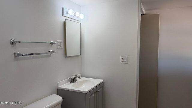 3360 N Manor Drive, Tucson, AZ 85750