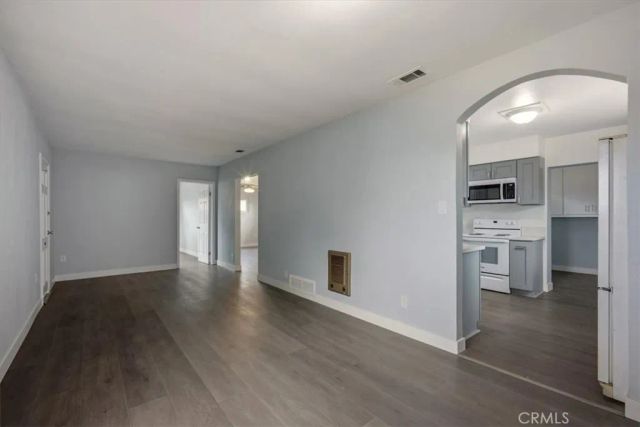 548 E Etiwanda, Rialto, CA 92376