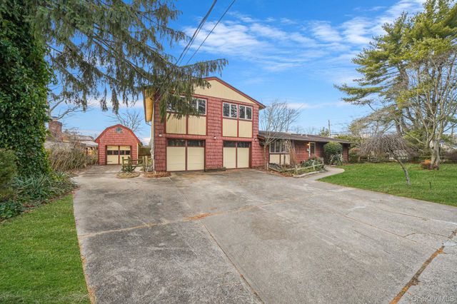 1344 Boston Avenue, Bay Shore, NY 11706