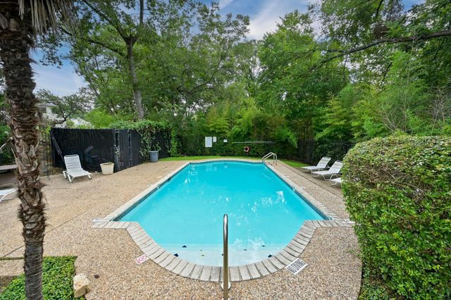 3839 Dry Creek DR 207, Austin, TX 78731