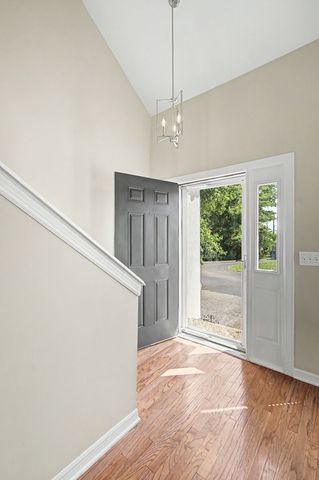 110 Hicks Rd, Nashville, TN 37221