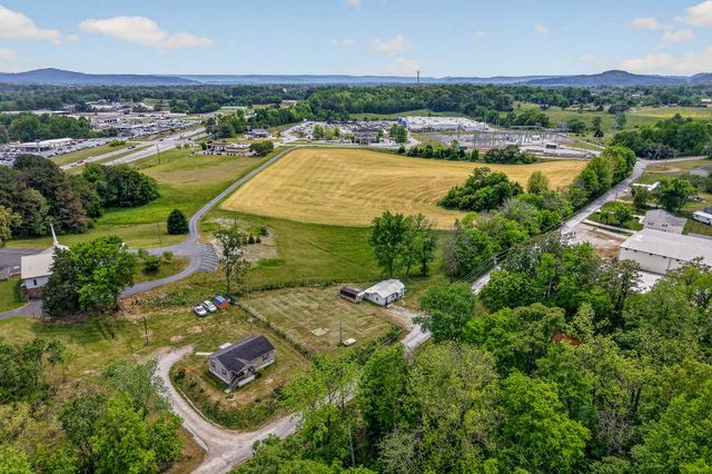 268 Express Rd, Sparta, TN 38583