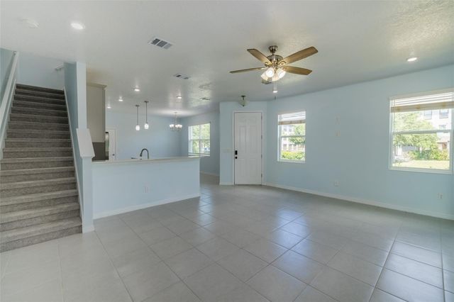 5732 SPOTTED HARRIER WAY, Lithia, FL 33547