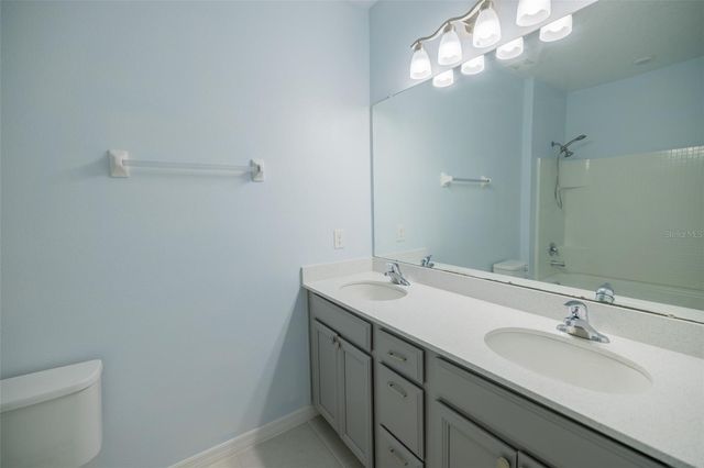 5732 SPOTTED HARRIER WAY, Lithia, FL 33547