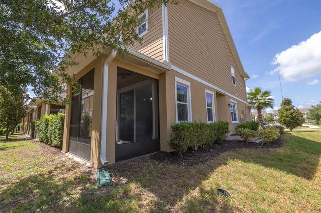 5732 SPOTTED HARRIER WAY, Lithia, FL 33547