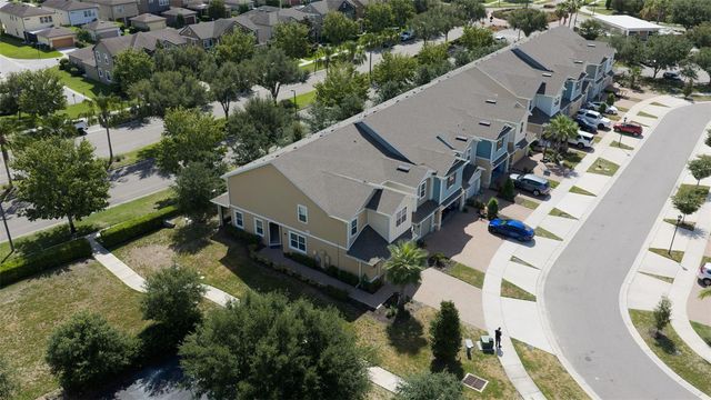 5732 SPOTTED HARRIER WAY, Lithia, FL 33547