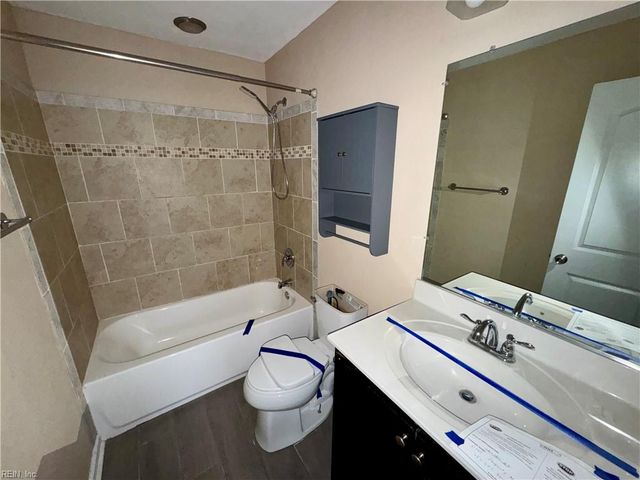 1405 Perry ST, Chesapeake, VA 23324