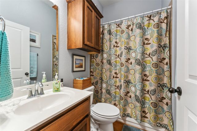 260 Sand Hills LN, Austin, TX 78737