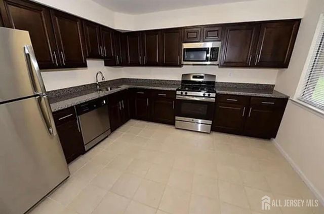 1502 Edison Glen Terrace, Edison, NJ 08837