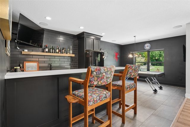 45 Prairie Bluff Drive, Waukee, IA 50263