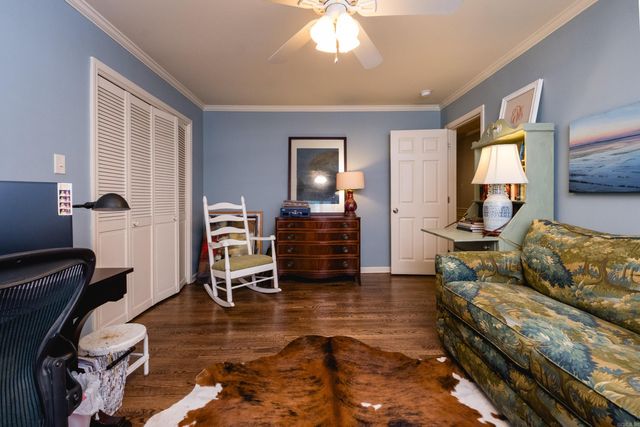 7 Ranch Valley Road, Little Rock, AR 72207