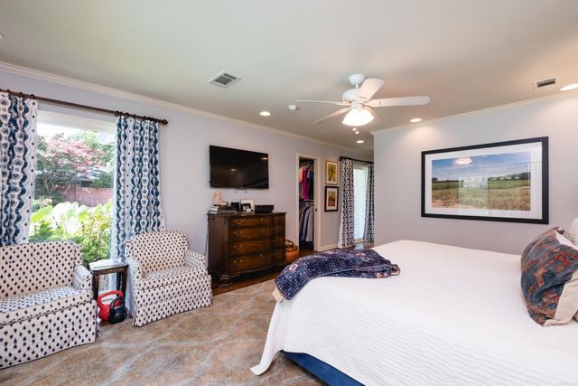 7 Ranch Valley Road, Little Rock, AR 72207