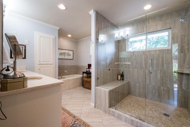 7 Ranch Valley Road, Little Rock, AR 72207