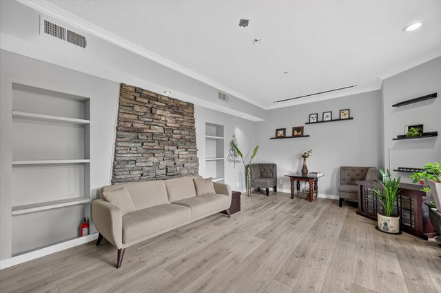 4040 Avondale Avenue 309, Dallas, TX 75219