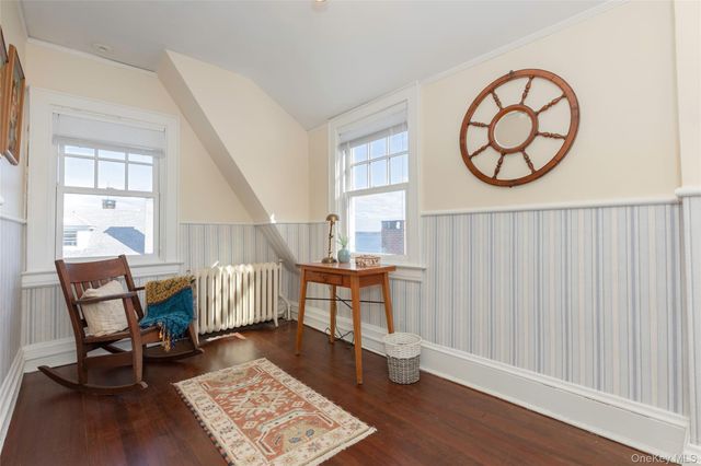 211 Bowne Street, Bronx, NY 10464