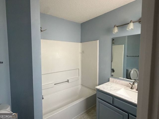 2409 Brianna Drive, Hampton, GA 30228