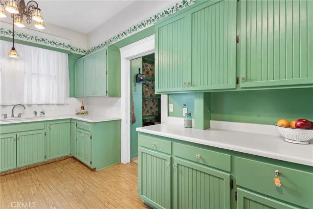 510 S 4th Street, Redlands, CA 92373