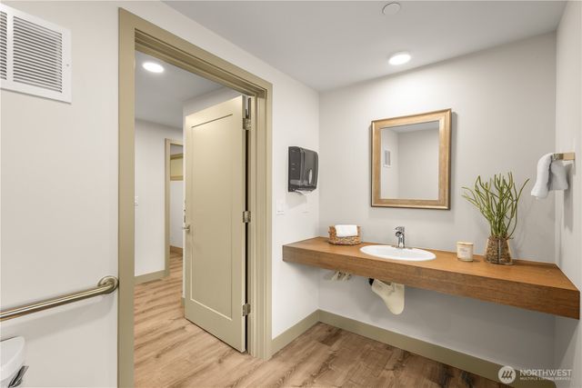 1418 Market Street, Kirkland, WA 98033