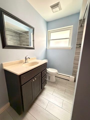 7732 W ADDISON Street 1, Chicago, IL 60634