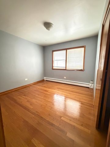 7732 W ADDISON Street 1, Chicago, IL 60634