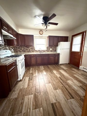7732 W ADDISON Street 1, Chicago, IL 60634