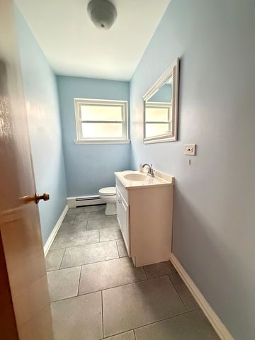 7732 W ADDISON Street 1, Chicago, IL 60634
