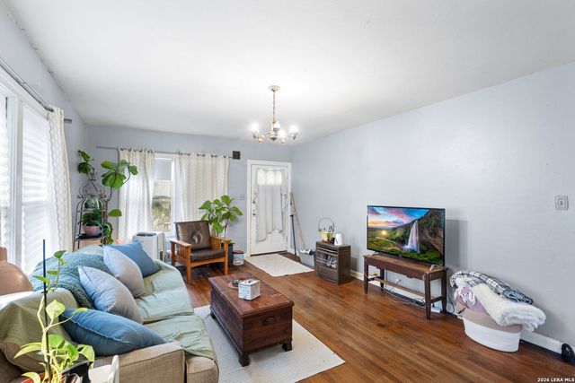 625 Hammond, San Antonio, TX 78210