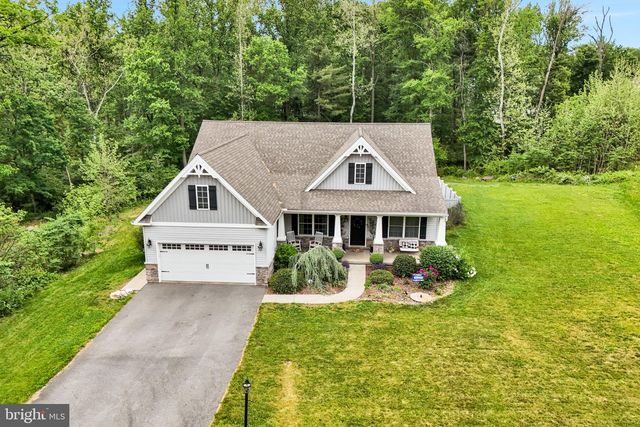 110 FREYS RD, Elizabethtown, PA 17022