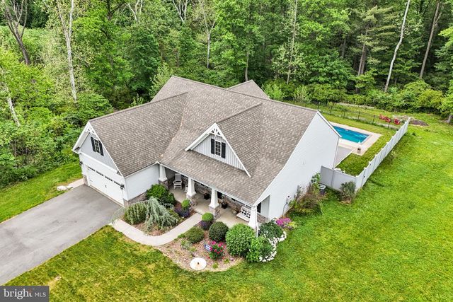 110 FREYS RD, Elizabethtown, PA 17022