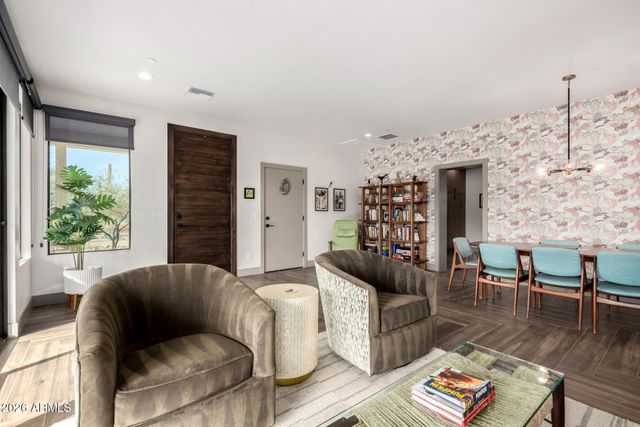 2311 N 58TH Street, Scottsdale, AZ 85257