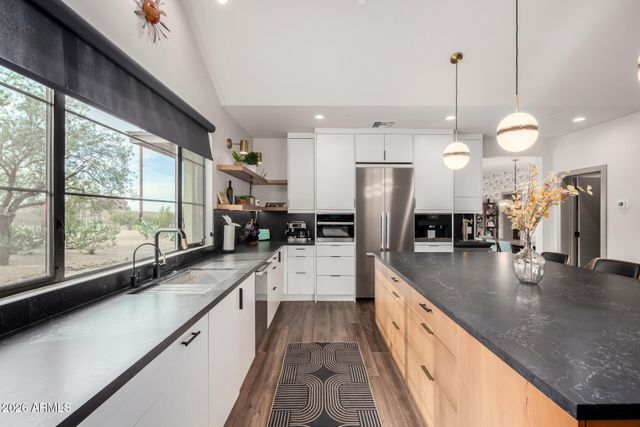 2311 N 58TH Street, Scottsdale, AZ 85257