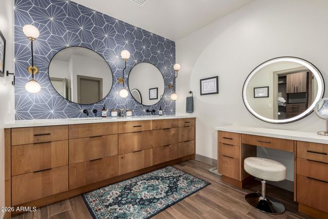 2311 N 58TH Street, Scottsdale, AZ 85257