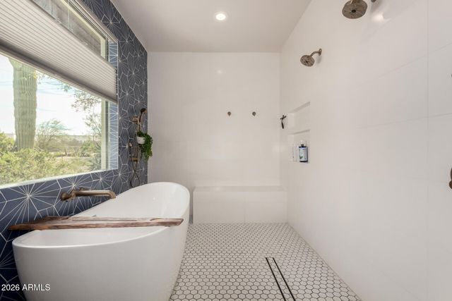 2311 N 58TH Street, Scottsdale, AZ 85257