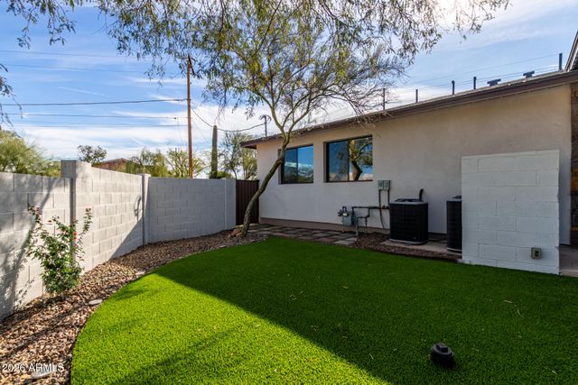 2311 N 58TH Street, Scottsdale, AZ 85257