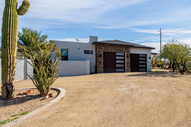 2311 N 58TH Street, Scottsdale, AZ 85257