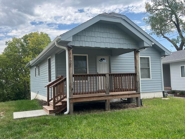 1121 HARMONY Street, Council Bluffs, IA 51503